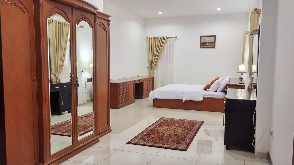 Villa Rumah Ibu Dago Бандунг Екстериор снимка