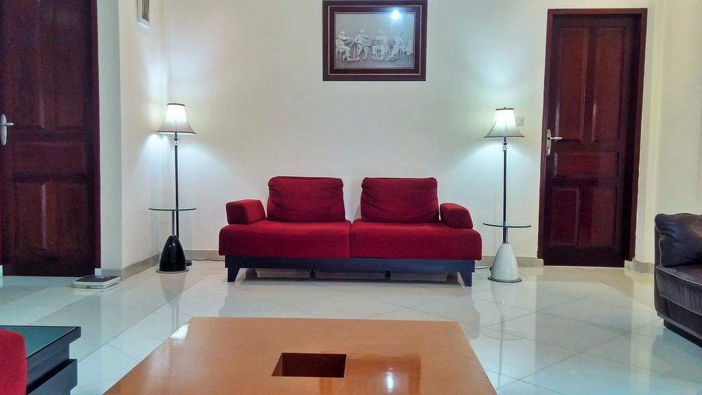 Villa Rumah Ibu Dago Бандунг Екстериор снимка